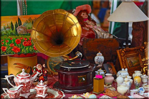 L' Angolo dell' Antiquariato